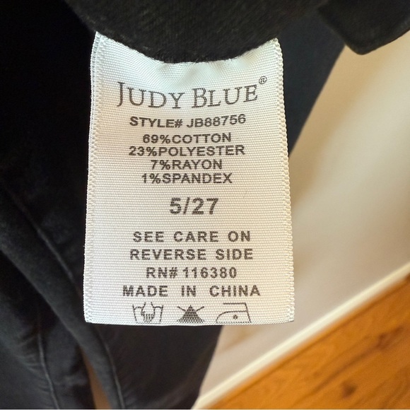 Judy Blue Black Skinny Jeans High-Rise - Picture 4 of 4